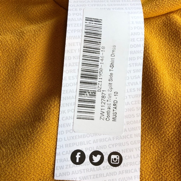 Boohoo Contrast Trim Split Side T-shirt Dress - Picture 8 of 11